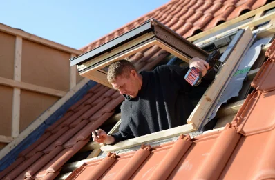 Pose de fenêtres de toit Velux à Bazens